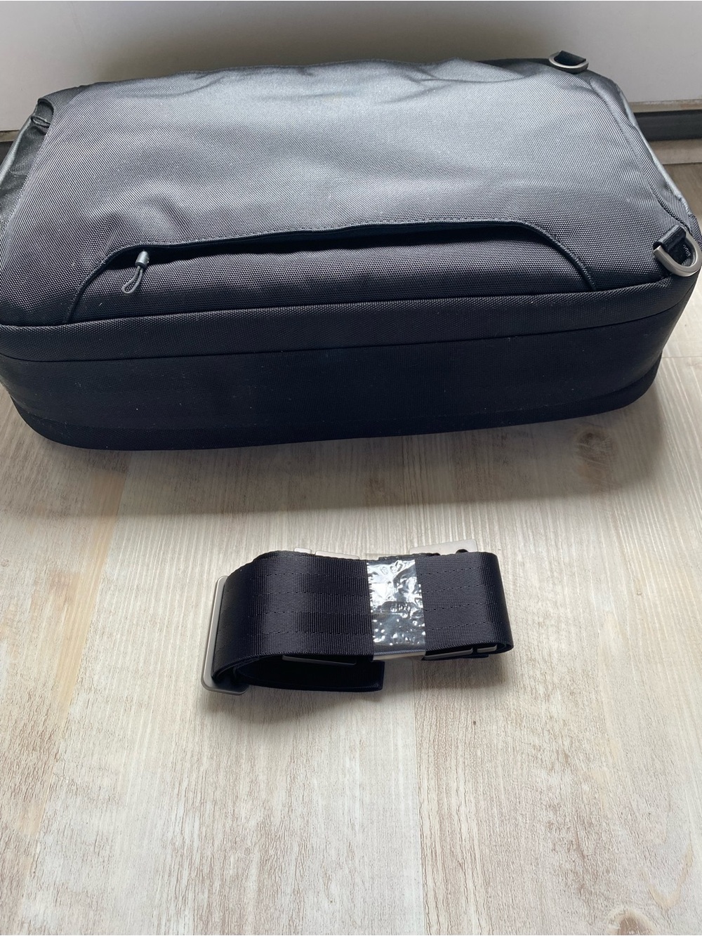 Porsche Design Black Briefcase with Detachable Front Pouch - Picture 3 of 5